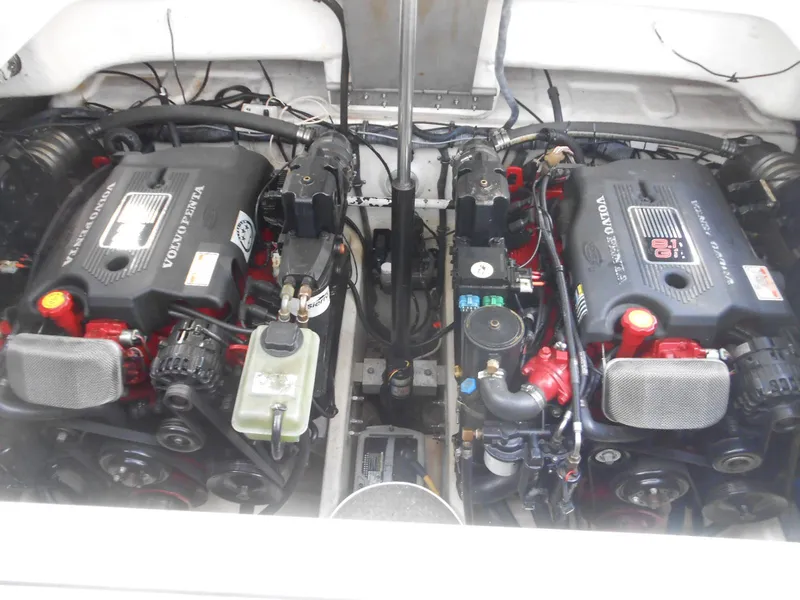 Slide: The Image of Twin Volvo Penta engines in a 2004 Formula 37 PC boat. - 24