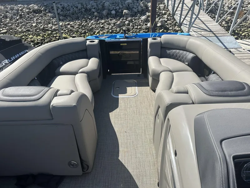 Slide: The Image of Image 6 - 6