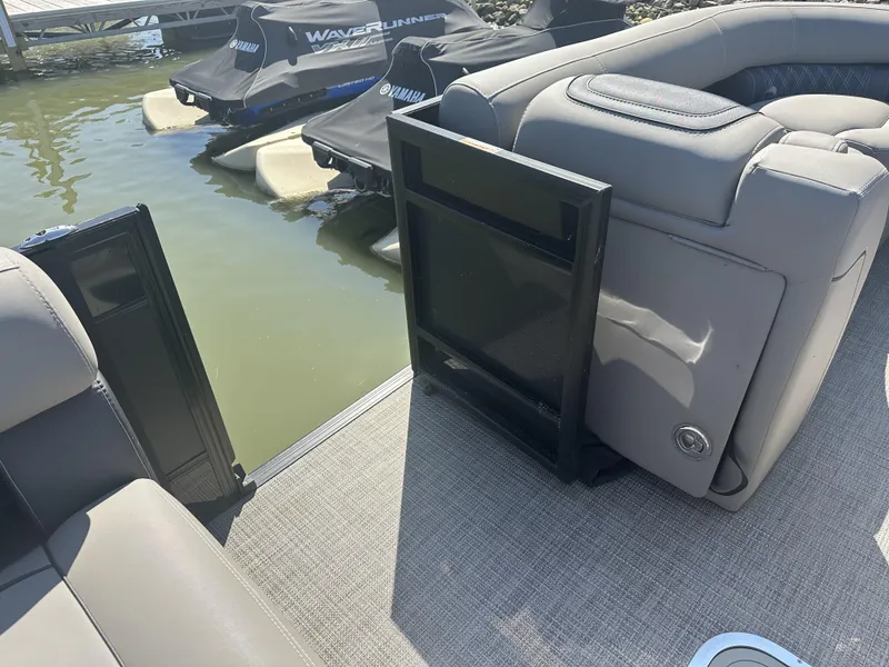 Slide: The Image of Image 9 - 9