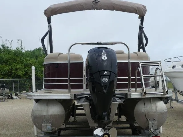 Slide: The Image of Berkshire 23RFX STS 2.75 2019 - 5