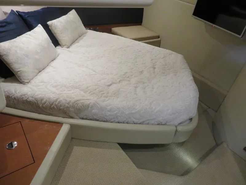 Slide: The Image of Sea Ray 470 Sundancer 2015 - 10