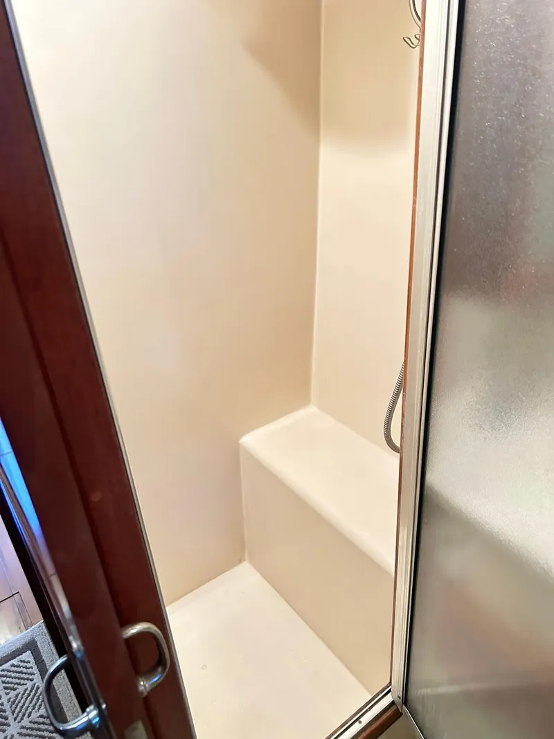 Slide: The Image of Carver Californian 48 1989 - 52