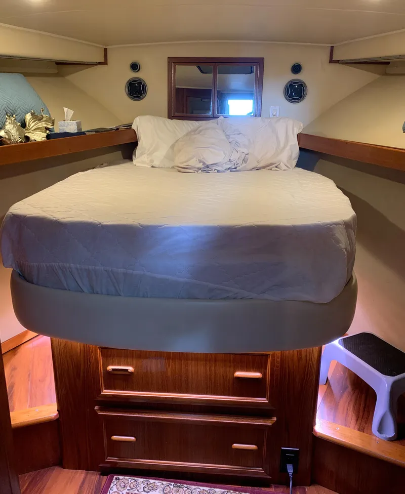 Slide: The Image of Carver Californian 48 1989 - 74