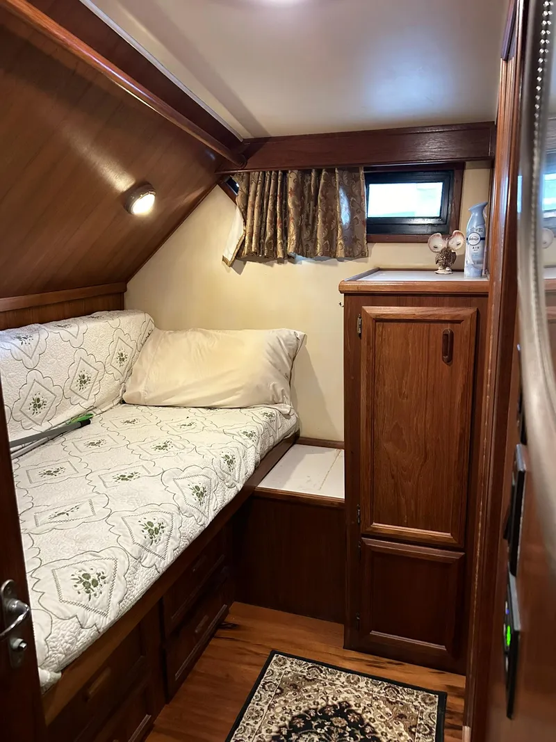 Slide: The Image of Carver Yachts Californian 48 1989 - 51