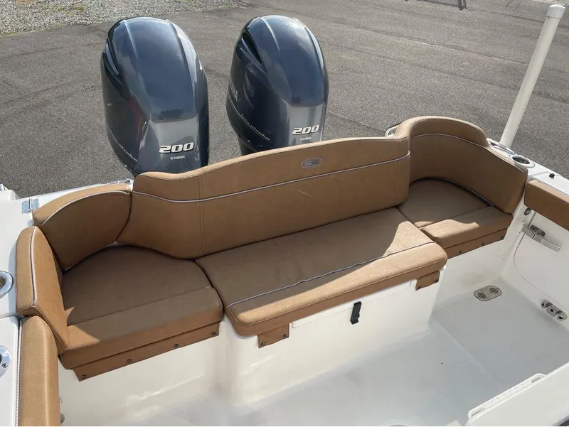 Slide: The Image of Sea Hunt Ultra 265 SE 2023 - 37