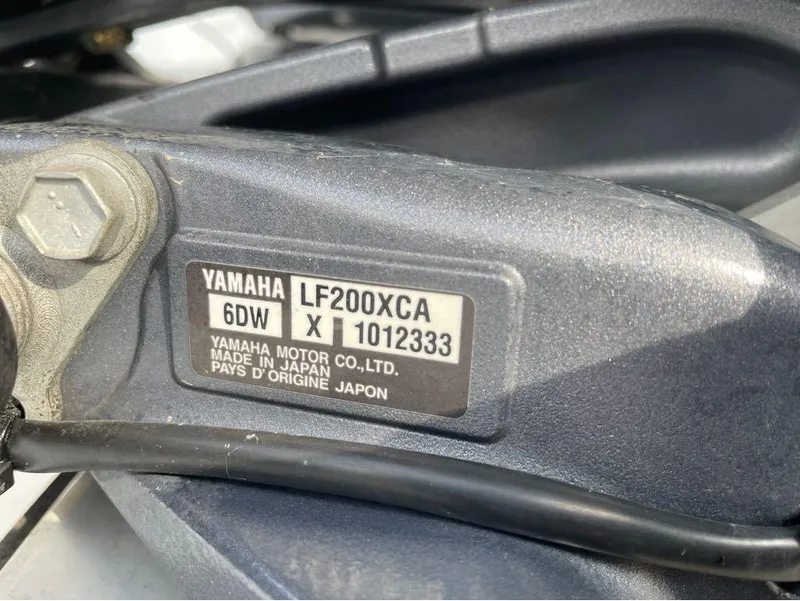 Slide: The Image of Sea Hunt Ultra 265 SE 2023 - 40