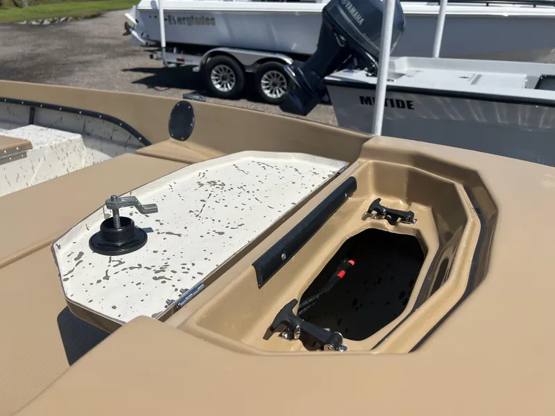 Slide: The Image of Mi Tide V1602 2024 - 9