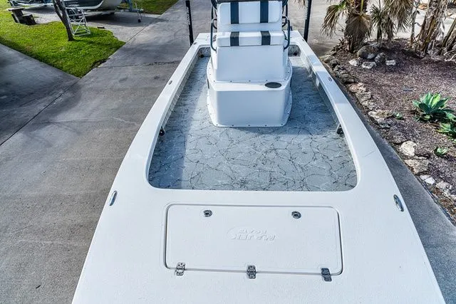 Slide: The Image of Majek 25 ILLUSION 2024 - 16