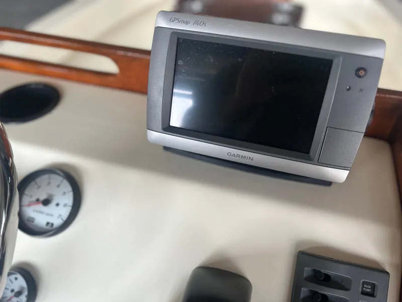 Slide: The Image of Dashboard of a 2012 Seaway 18 Sportsman with Garmin GPS and gauges. - 9