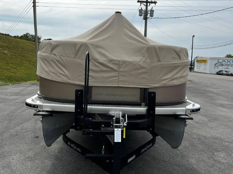 Slide: The Image of Premier 250 Grand Majestic 2021 - 106