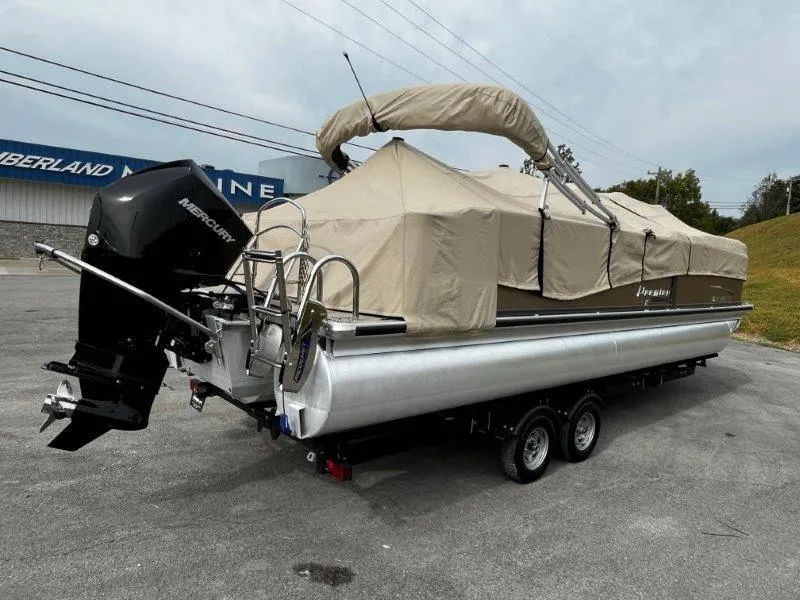 Slide: The Image of Premier 250 Grand Majestic 2021 - 111