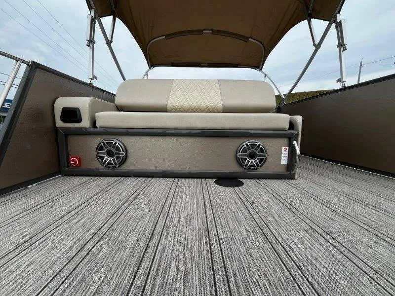 Slide: The Image of Premier 250 Grand Majestic 2021 - 58