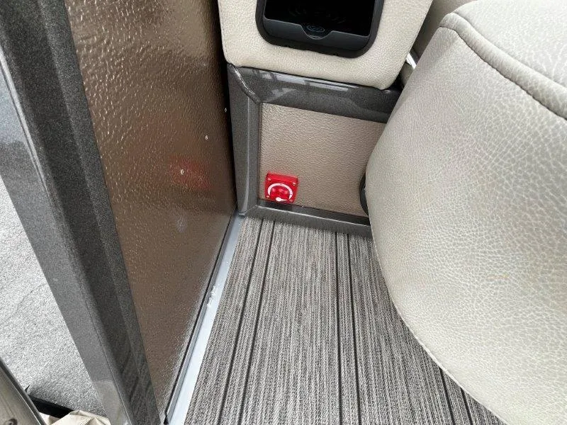 Slide: The Image of Premier 250 Grand Majestic 2021 - 71