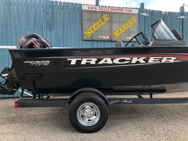 Slide: The Image of 2025 Tracker Pro Guide V-175 Combo boat on trailer, displayed at Sizzle Marine. - 3