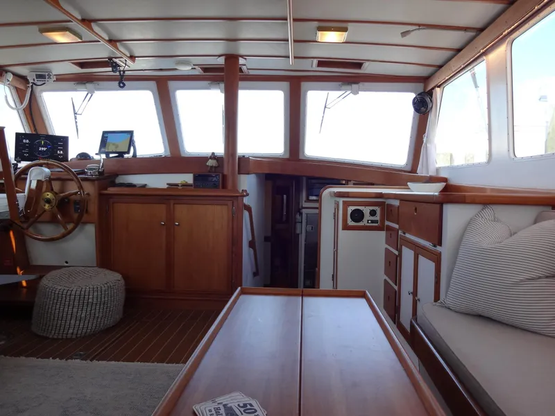 Slide: The Image of Jarvis Newman Newman 46 Down Easter 1982 - 105