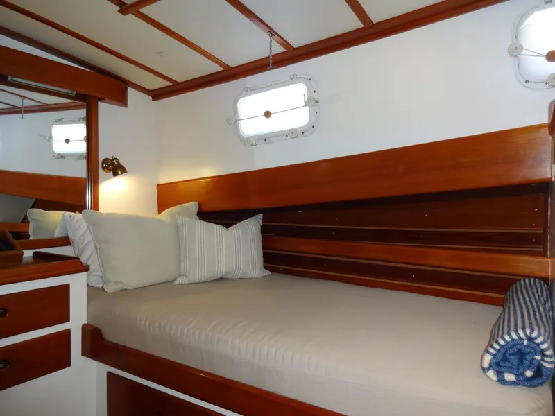 Slide: The Image of Jarvis Newman Newman 46 Down Easter 1982 - 123