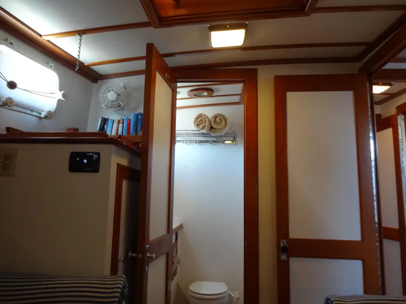 Slide: The Image of Jarvis Newman Newman 46 Down Easter 1982 - 129