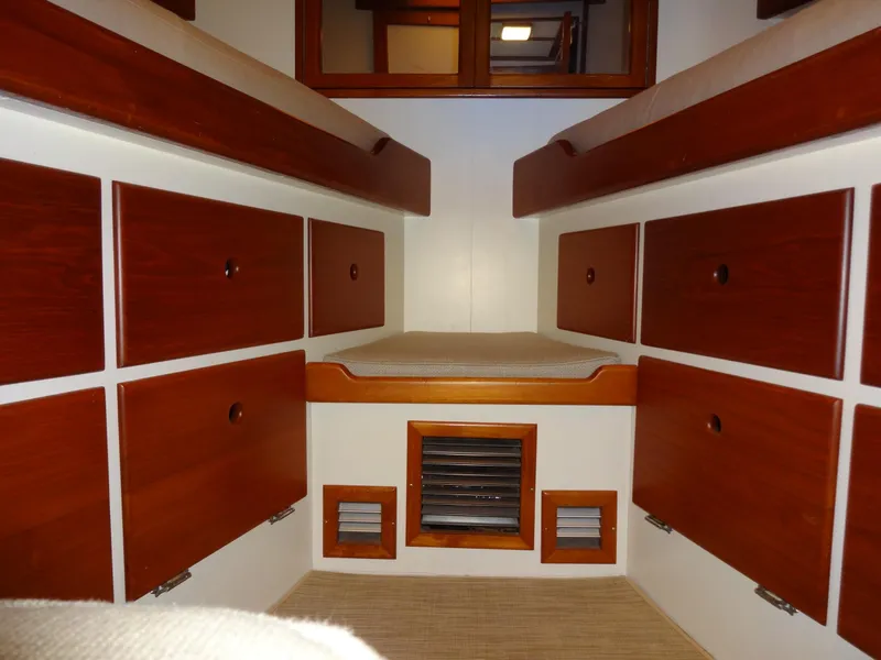 Slide: The Image of Jarvis Newman Newman 46 Down Easter 1982 - 147