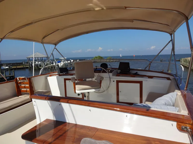 Slide: The Image of Jarvis Newman Newman 46 Down Easter 1982 - 173