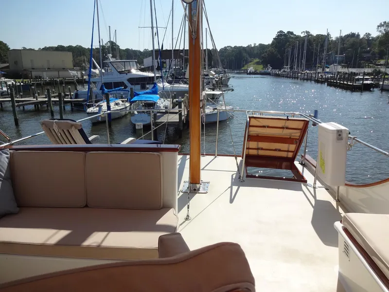 Slide: The Image of Jarvis Newman Newman 46 Down Easter 1982 - 182