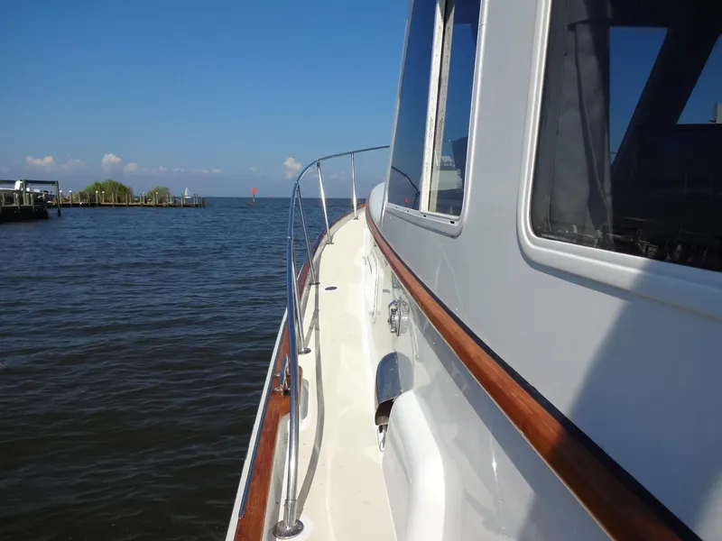 Slide: The Image of Jarvis Newman Newman 46 Down Easter 1982 - 192