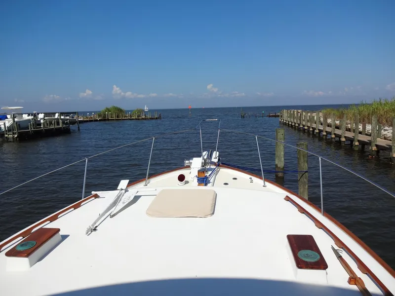 Slide: The Image of Jarvis Newman Newman 46 Down Easter 1982 - 201