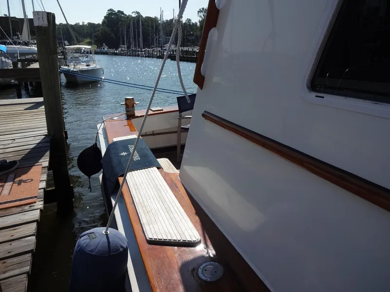 Slide: The Image of Jarvis Newman Newman 46 Down Easter 1982 - 205