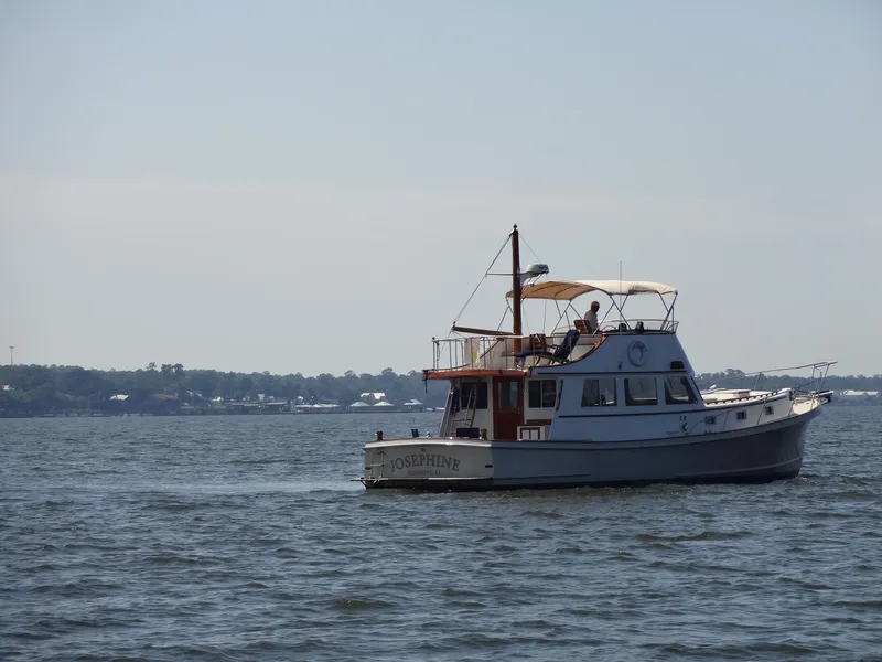 Slide: The Image of Jarvis Newman Newman 46 Down Easter 1982 - 250