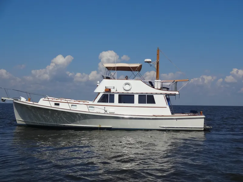 Slide: The Image of Jarvis Newman Newman 46 Down Easter 1982 - 254