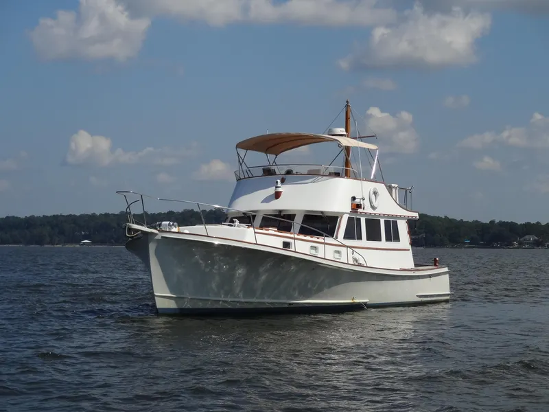 Slide: The Image of Jarvis Newman Newman 46 Down Easter 1982 - 256