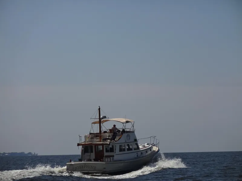 Slide: The Image of Jarvis Newman Newman 46 Down Easter 1982 - 268