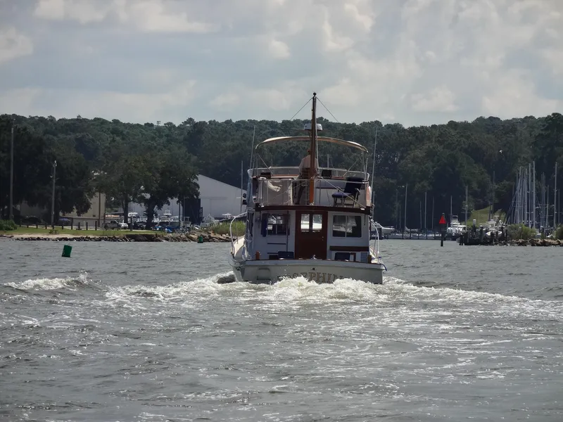 Slide: The Image of Jarvis Newman Newman 46 Down Easter 1982 - 283