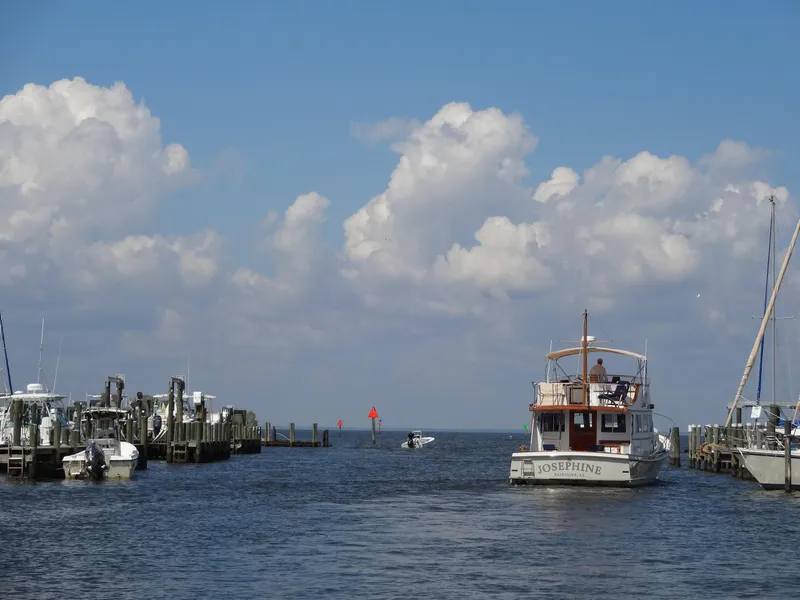 Slide: The Image of Jarvis Newman Newman 46 Down Easter 1982 - 295