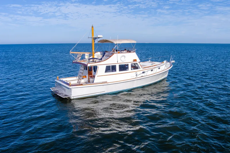 Slide: The Image of Jarvis Newman Newman 46 Down Easter 1982 - 3