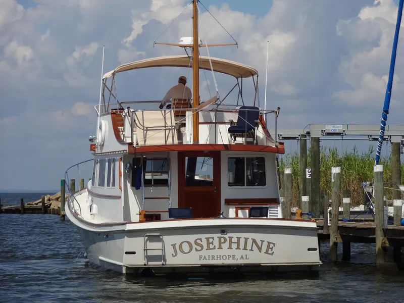 Slide: The Image of Jarvis Newman Newman 46 Down Easter 1982 - 300