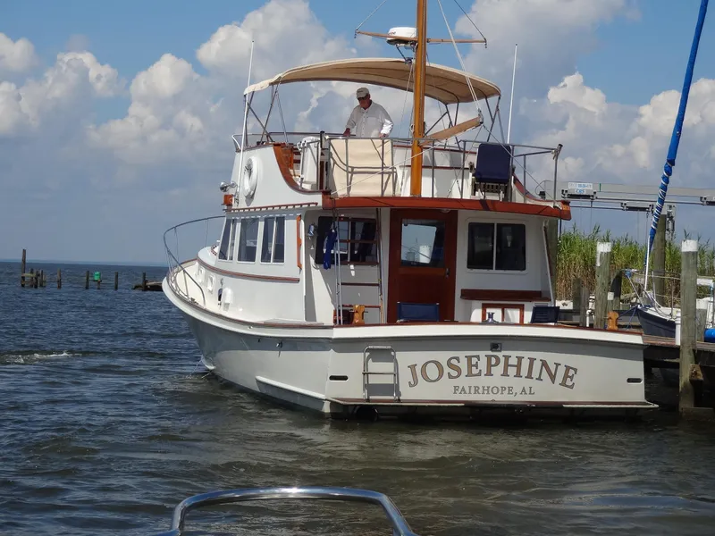 Slide: The Image of Jarvis Newman Newman 46 Down Easter 1982 - 302