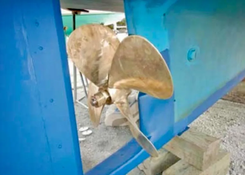 Slide: The Image of Jarvis Newman Newman 46 Down Easter 1982 - 314