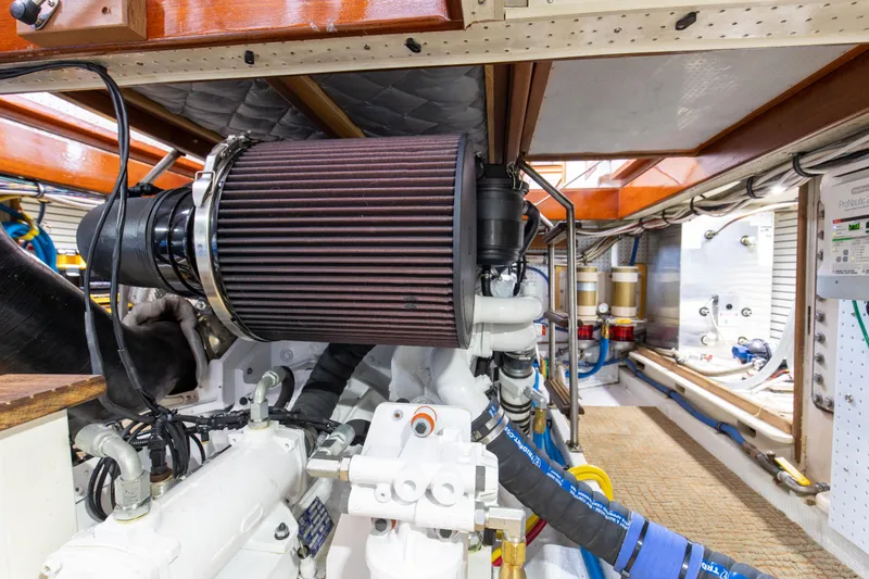 Slide: The Image of Jarvis Newman Newman 46 Down Easter 1982 - 32