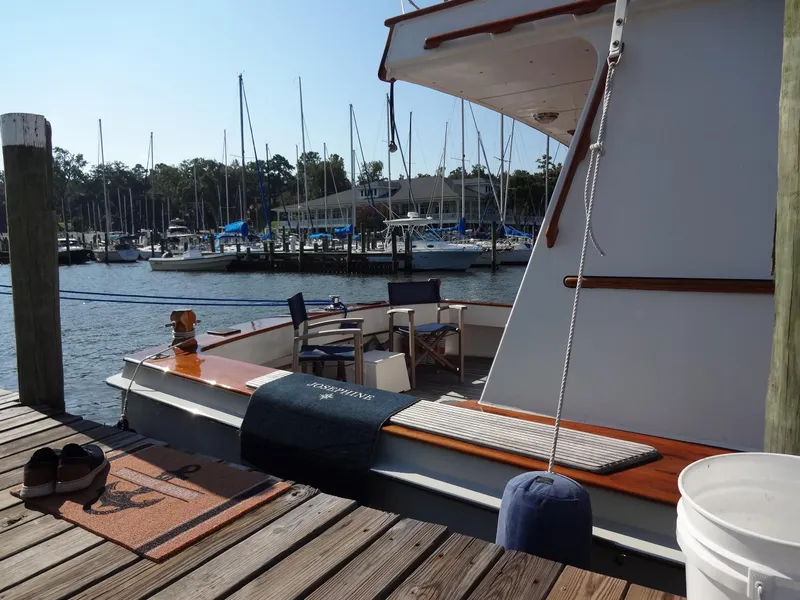 Slide: The Image of Jarvis Newman Newman 46 Down Easter 1982 - 77