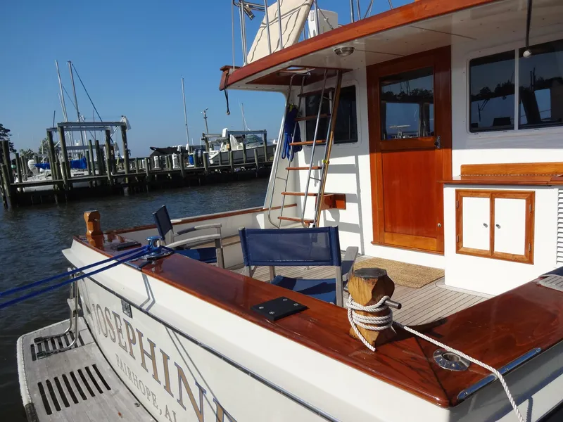 Slide: The Image of Jarvis Newman Newman 46 Down Easter 1982 - 80