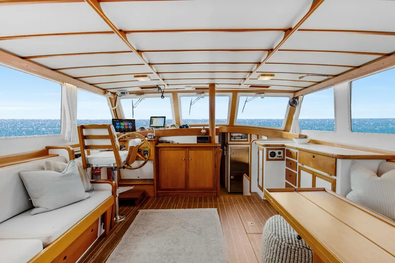 Slide: The Image of Jarvis Newman Newman 46 Down Easter 1982 - 9