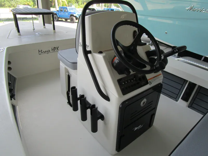 Slide: The Image of Maverick 18 HPX-V 2026 - 9