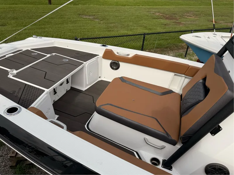 Slide: The Image of Scarab 235 Open LX Wake 2025 - 14