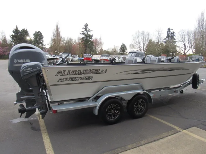 Slide: The Image of Alumaweld Adventurer 22 2026 - 5