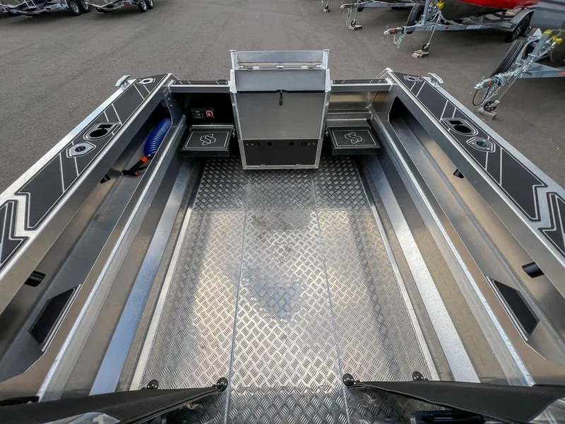 Slide: The Image of Stabi-Craft 2050 Supercab 2025 - 16