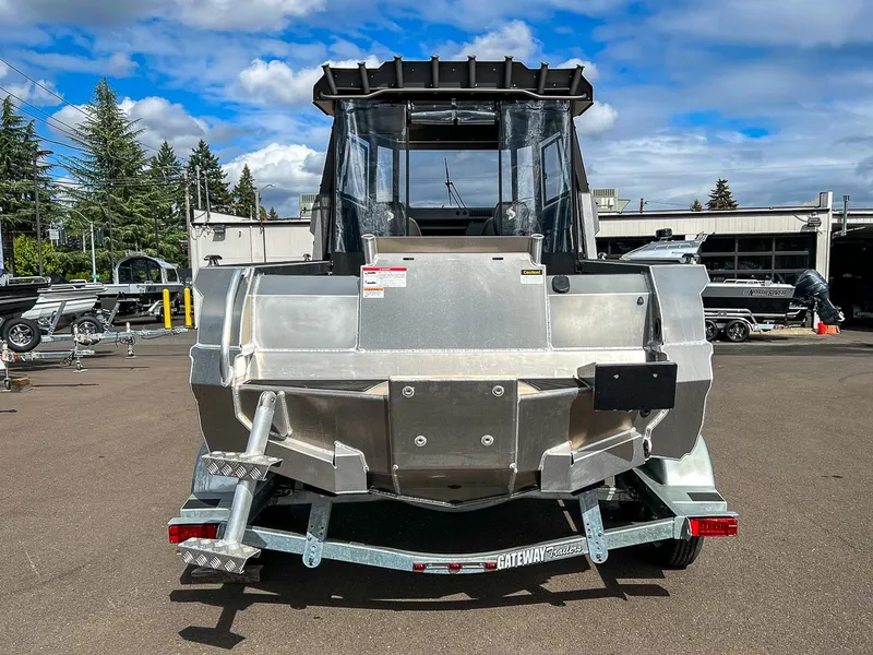 Slide: The Image of Stabi-Craft 2050 Supercab 2025 - 4