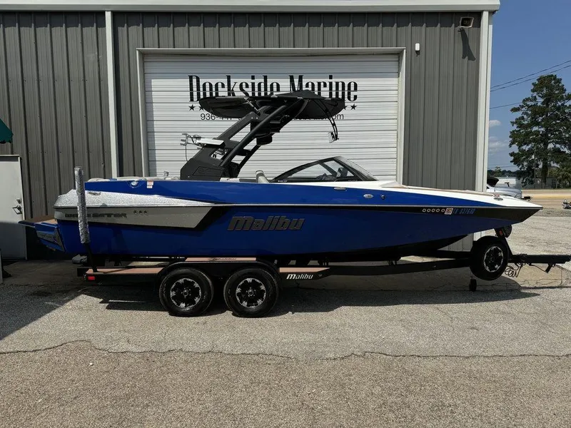 The Image of Malibu Wakesetter 22 MXZ 2018 - 0
