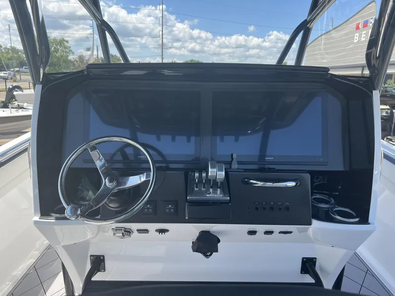 Slide: The Image of Nor-Tech 390 Sport Sport 2023 - 11