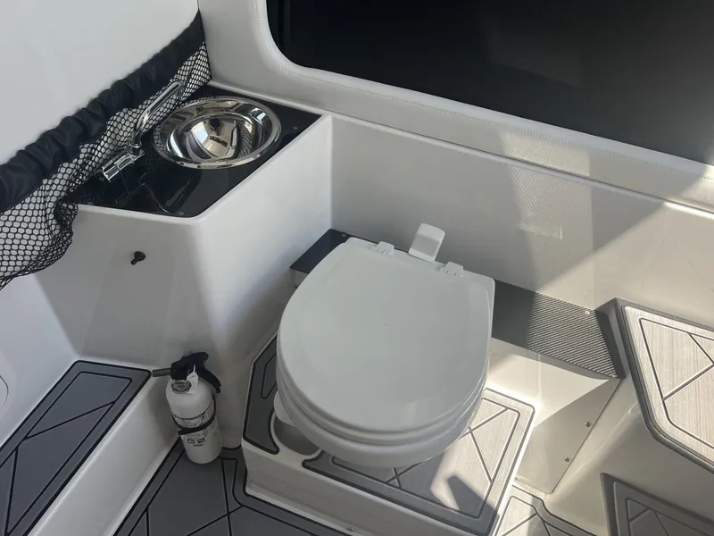 Slide: The Image of Nor-Tech 390 Sport Sport 2023 - 18