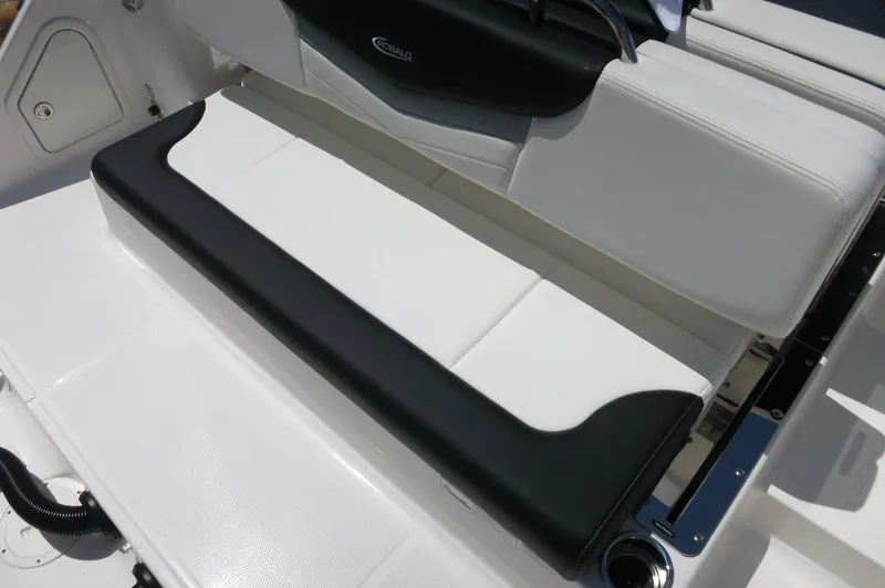 Slide: The Image of Robalo R317 Dual Console 2025 - 42